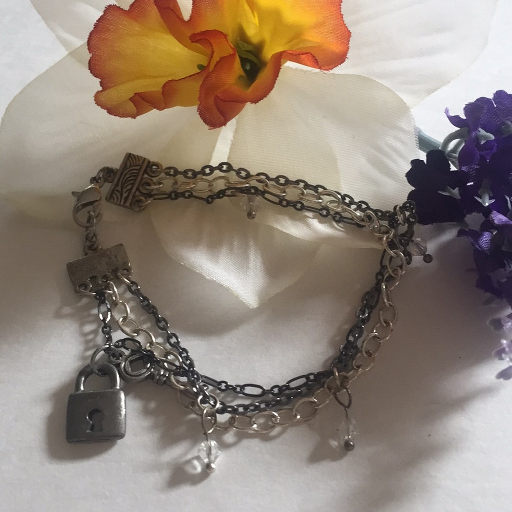 Silver "lock & key" bracelet